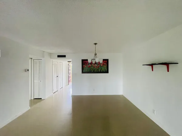 $1,750 | 6300 South Falls Cir Drive, Unit 412, Lauderhill, FL 33319