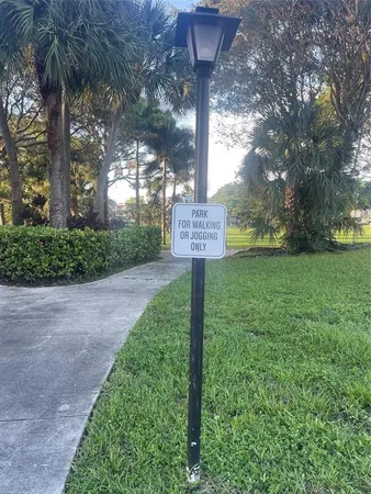 $1,750 | 6300 South Falls Cir Drive, Unit 412, Lauderhill, FL 33319