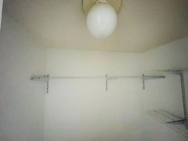 $1,750 | 6300 South Falls Cir Drive, Unit 412, Lauderhill, FL 33319