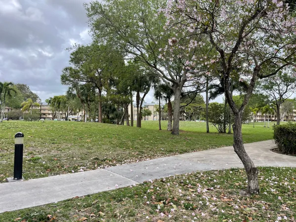 $1,750 | 6300 South Falls Cir Drive, Unit 412, Lauderhill, FL 33319