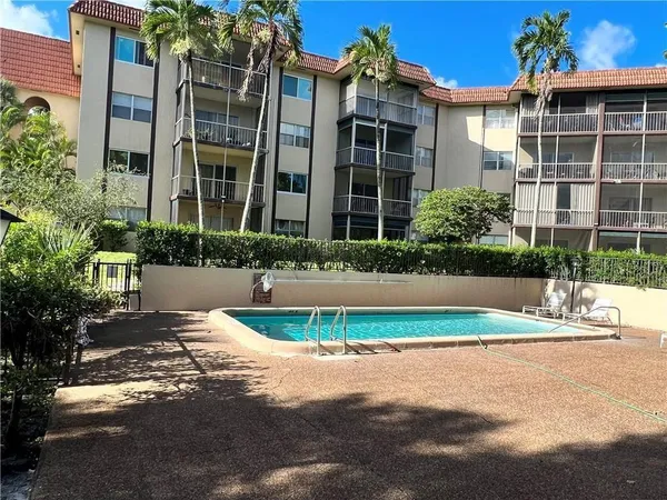 $1,750 | 6300 South Falls Cir Drive, Unit 412, Lauderhill, FL 33319