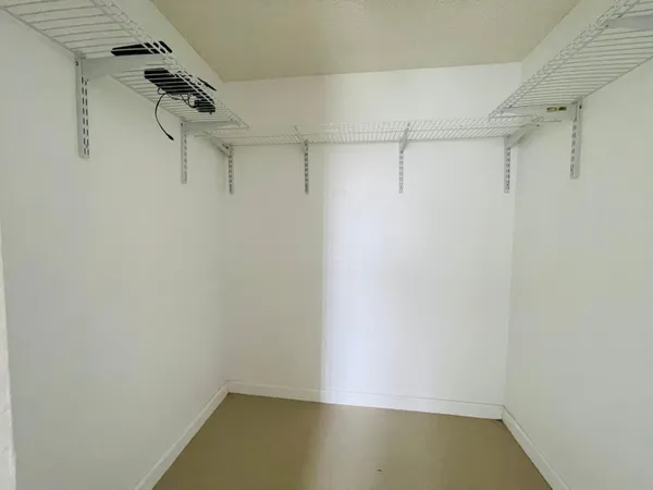 $1,750 | 6300 South Falls Cir Drive, Unit 412, Lauderhill, FL 33319