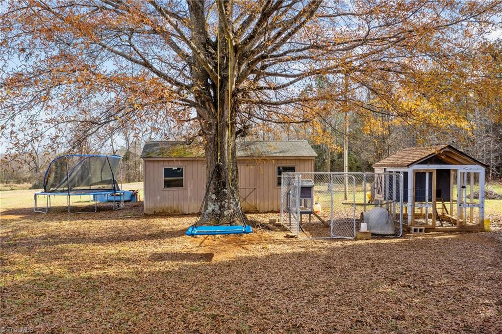 738 Young Road Lexington, NC 27292 - Photo 14 of 48 Gallery Image 14
