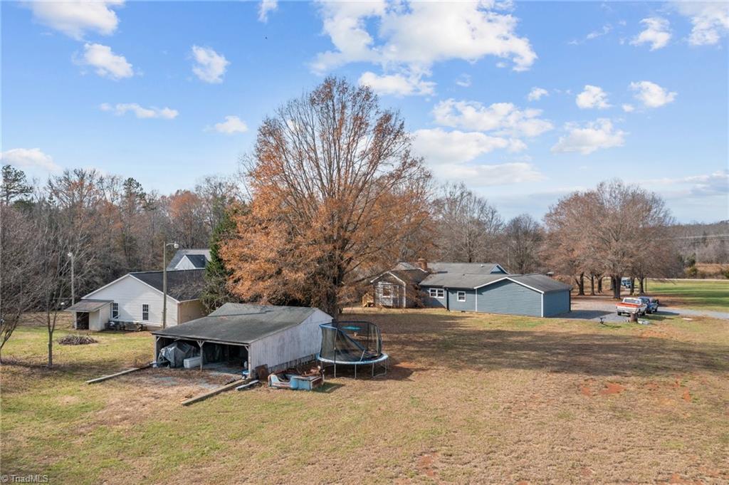 738 Young Road Lexington, NC 27292 - Photo 15 of 48 Gallery Image 15