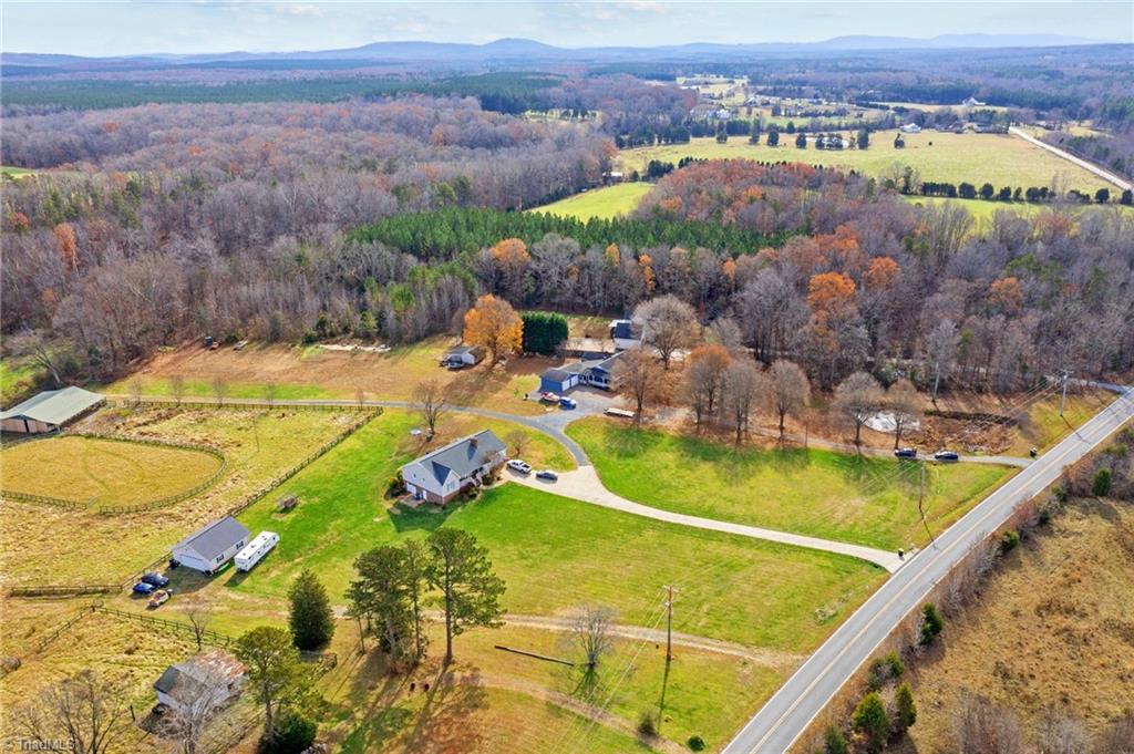 738 Young Road Lexington, NC 27292 - Photo 22 of 48 Gallery Image 22