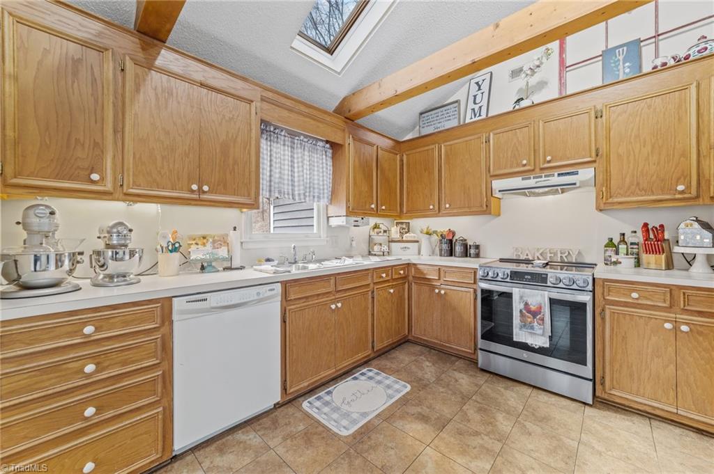 738 Young Road Lexington, NC 27292 - Photo 34 of 48 Gallery Image 34