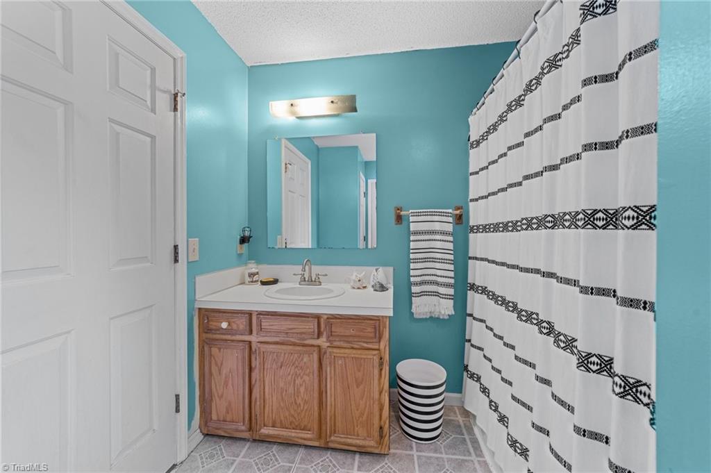 738 Young Road Lexington, NC 27292 - Photo 46 of 48 Gallery Image 46
