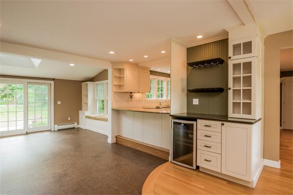 24 Burnham Road Wenham, MA 01984 - Photo 3 of 27 Gallery Image 3