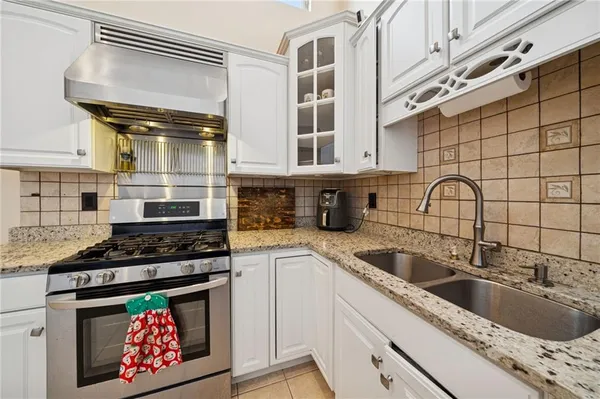 $389,900 | 424 Scarletview Court, Monroeville, PA 15146