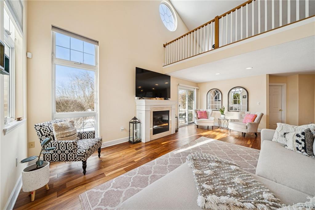 424 Scarletview Court Monroeville, PA 15146 - Photo 3 of 47