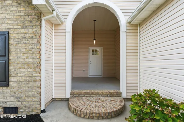 $329,900 | 2130 Ember Brook Lane, Unit 1, Powell, TN 37849