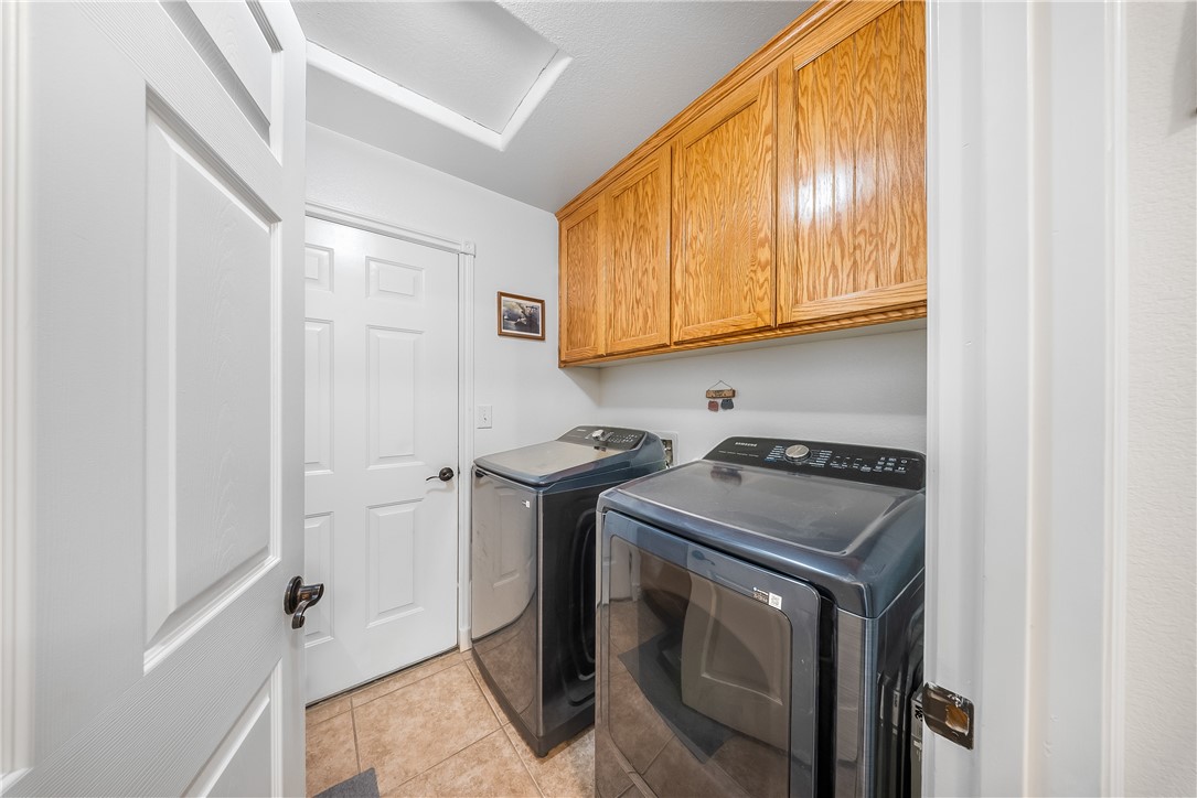 16209 Serrano Road Apple Valley, CA 92307 - Photo 24 of 36
