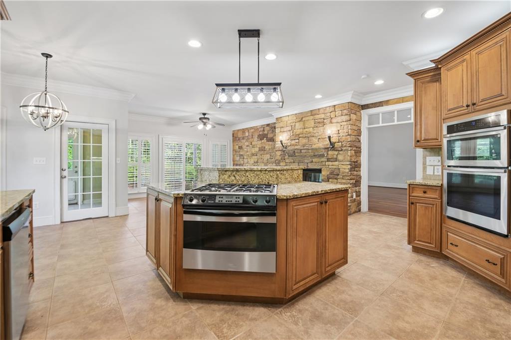 1038 Overlook Drive Villa Rica, GA 30180 - Photo 2 of 60