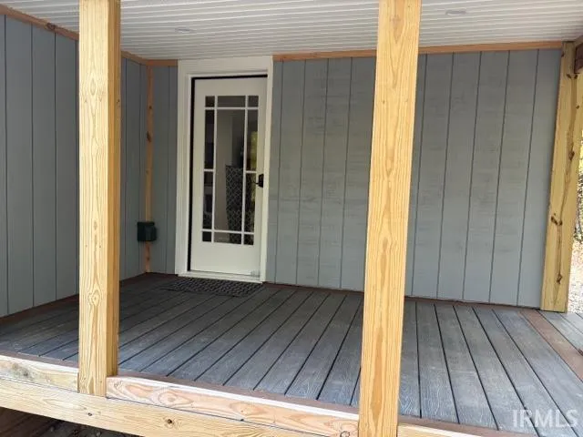 $125,000 | 235 North Corporation Line Road, Veedersburg, IN 47987