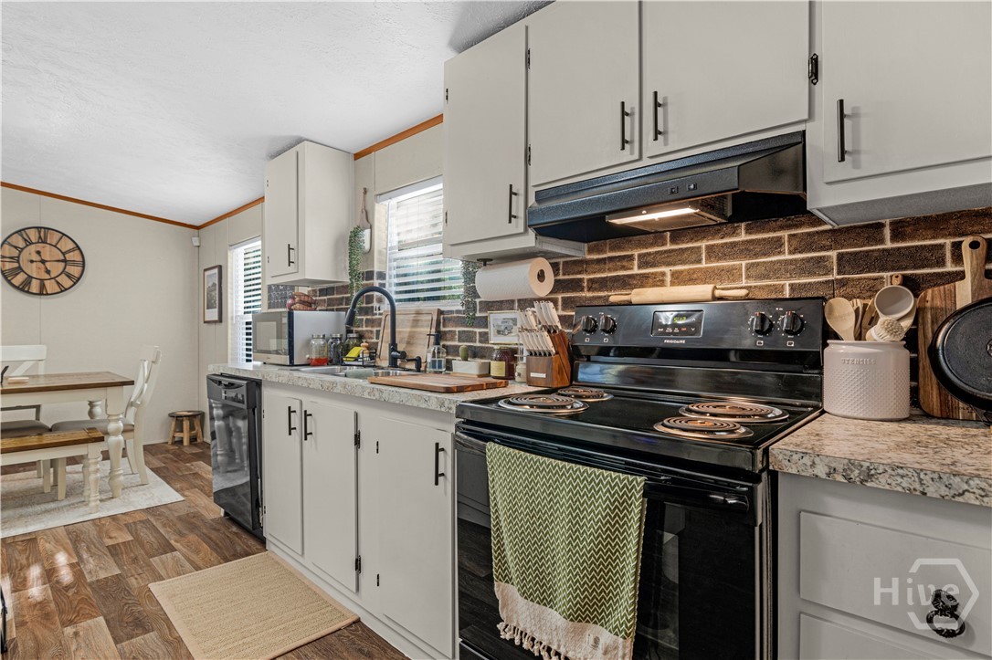 106 Rodman Road Jesup, GA 31545 - Photo 11 of 24