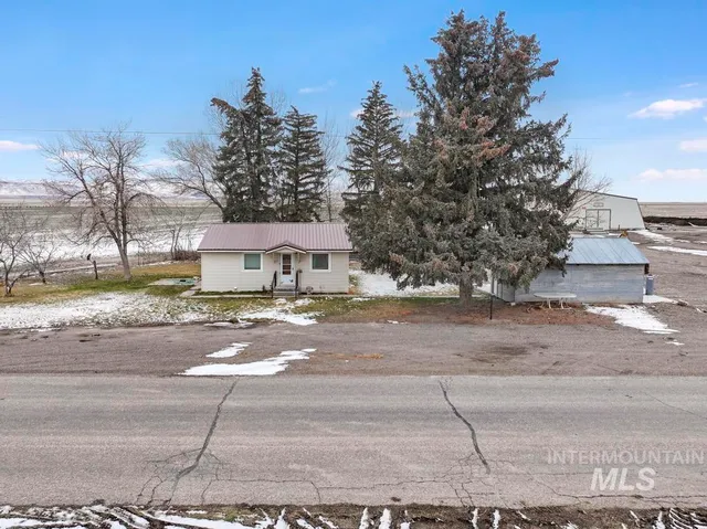 $255,000 | 1408 South 600 West, Oakley, ID 83346