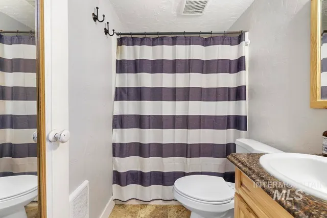 $255,000 | 1408 South 600 West, Oakley, ID 83346