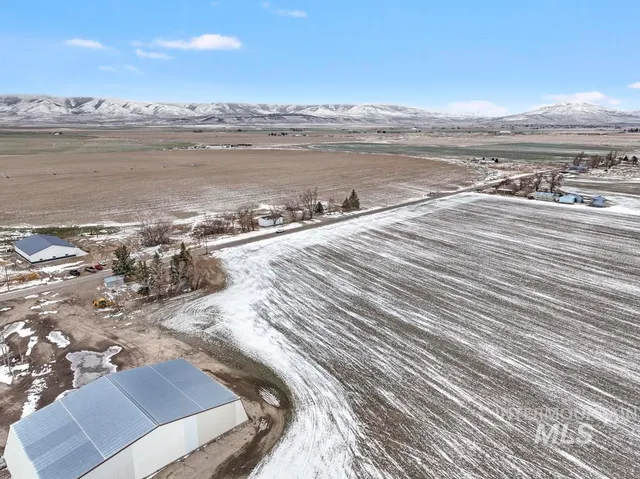 $255,000 | 1408 South 600 West, Oakley, ID 83346