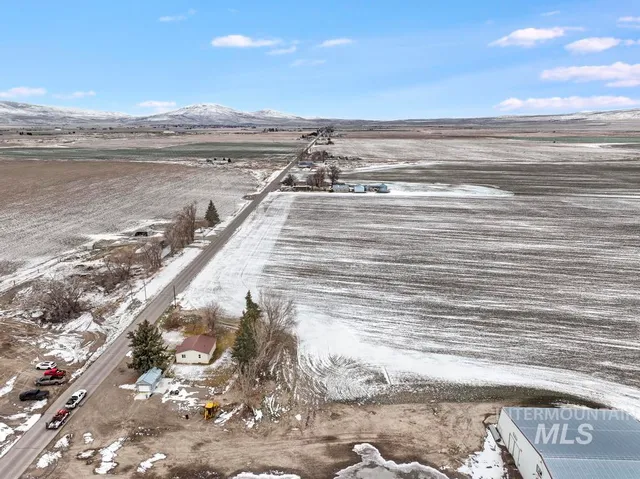 $255,000 | 1408 South 600 West, Oakley, ID 83346