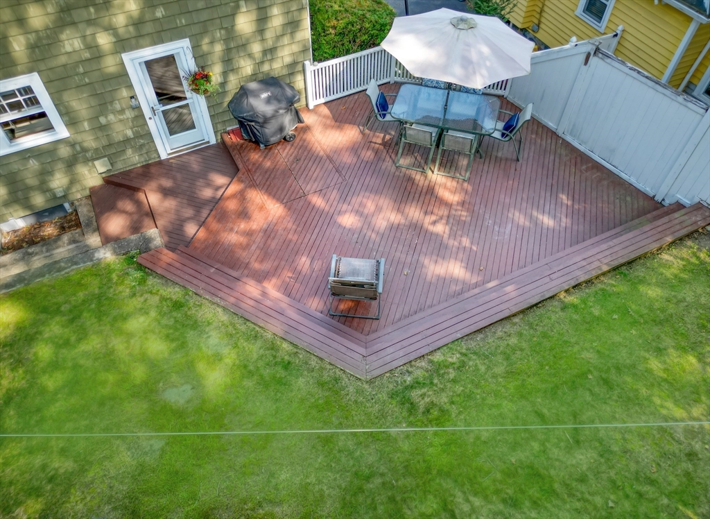 66 Richardson Road Melrose, MA 02176 - Photo 28 of 41 Gallery Image 28