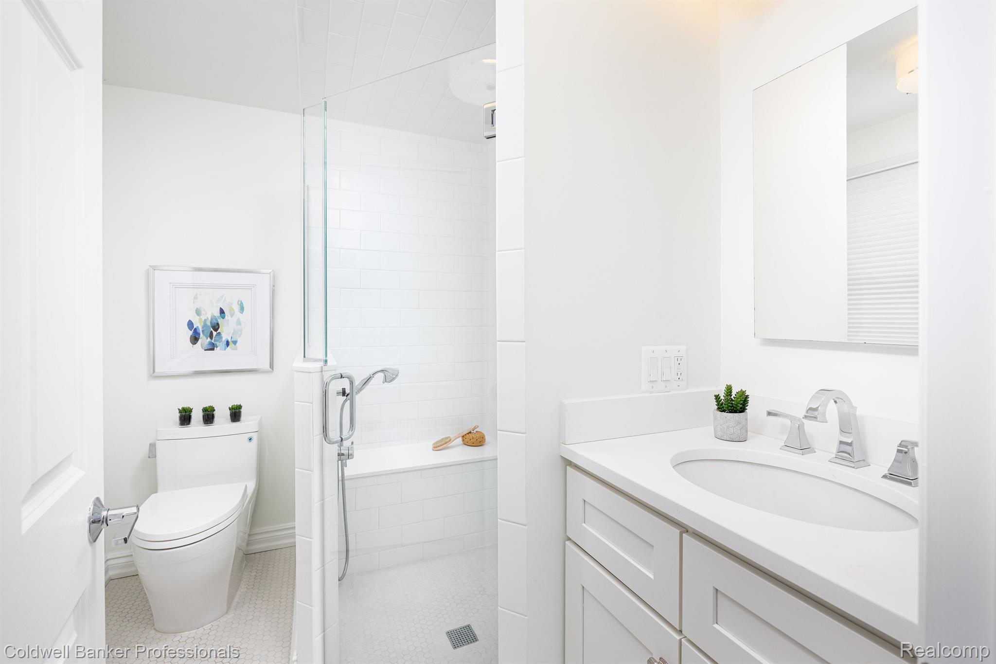 326 McMillan Road Grosse Pointe, MI 48236 - Photo 10 of 34 Gallery Image 10