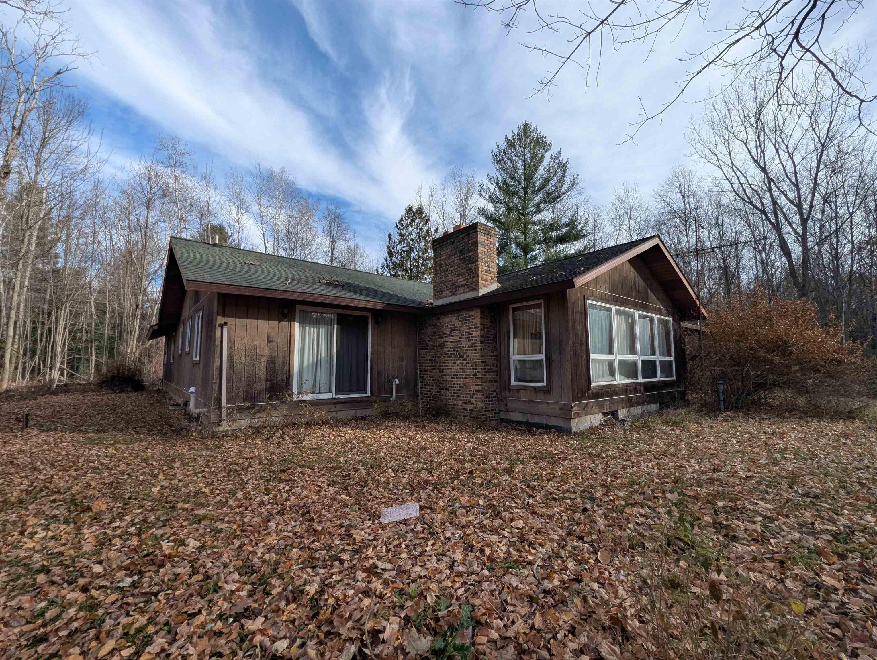 3895 Ellison Road Standish, MI 48658 - Photo 3 of 17 1940866-68437c49-690c-4f5f-8114-d8a7753b8959.JPG