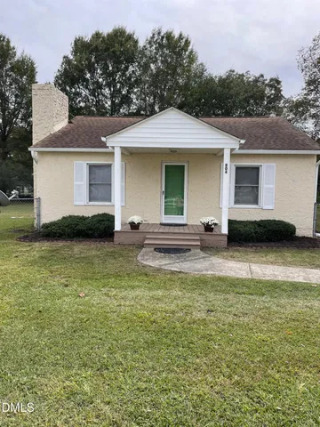 $223,900 | 804 East Lizzie Street, Selma, NC 27576
