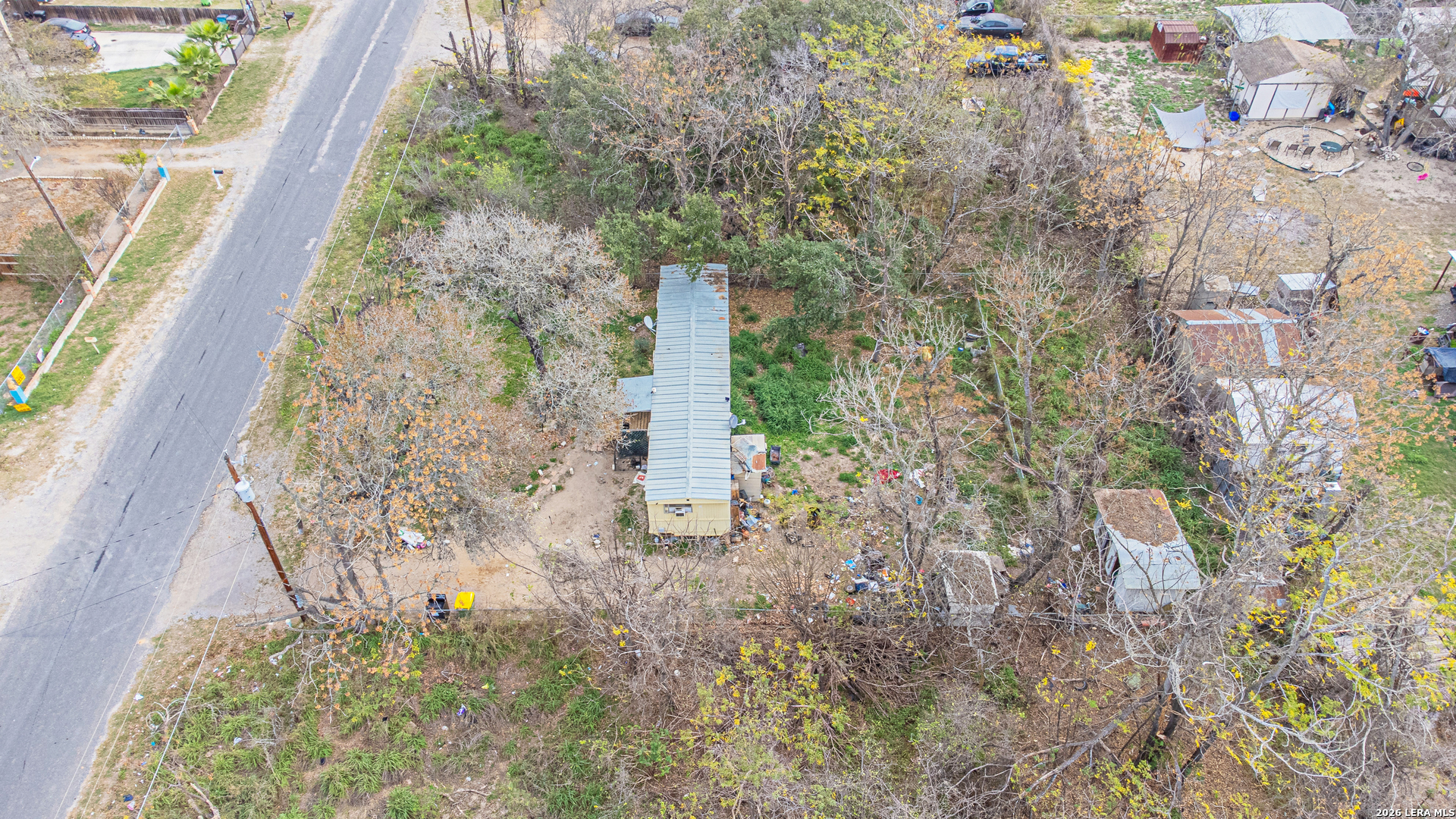 369 Gateway Drive Poteet, TX 78065 - Photo 13 of 45