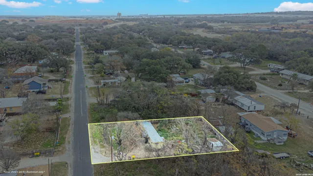 $50,000 | 369 Gateway Drive, Poteet, TX 78065