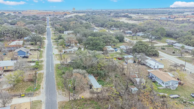 $50,000 | 369 Gateway Drive, Poteet, TX 78065