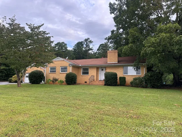 $379,500 | 3820 Statesville Boulevard, Salisbury, NC 28147