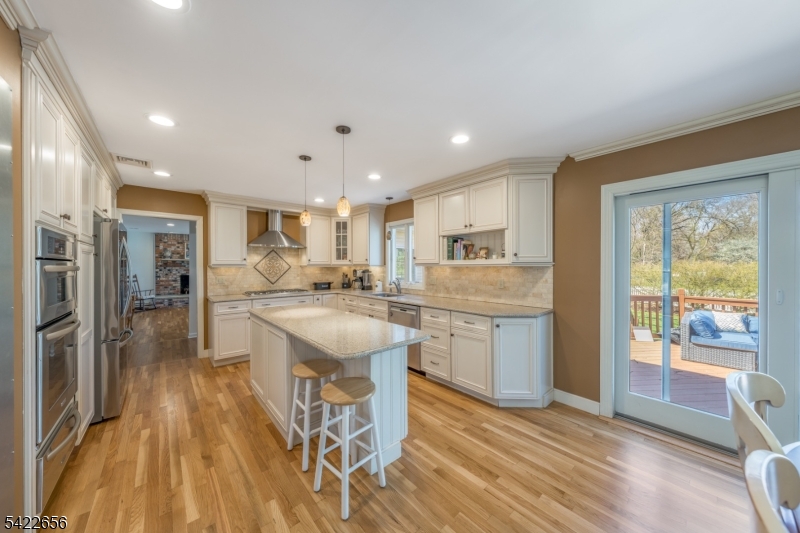 47 Village Road Florham Park, NJ 07932 - Photo 12 of 42