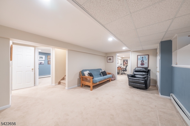 47 Village Road Florham Park, NJ 07932 - Photo 27 of 42