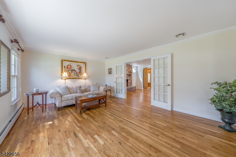 47 Village Road Florham Park, NJ 07932 - Photo 9 of 42