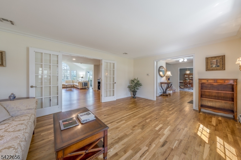 47 Village Road Florham Park, NJ 07932 - Photo 10 of 42