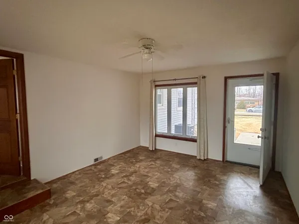 $225,000 | 220 West Stark Street, Rockville, IN 47872