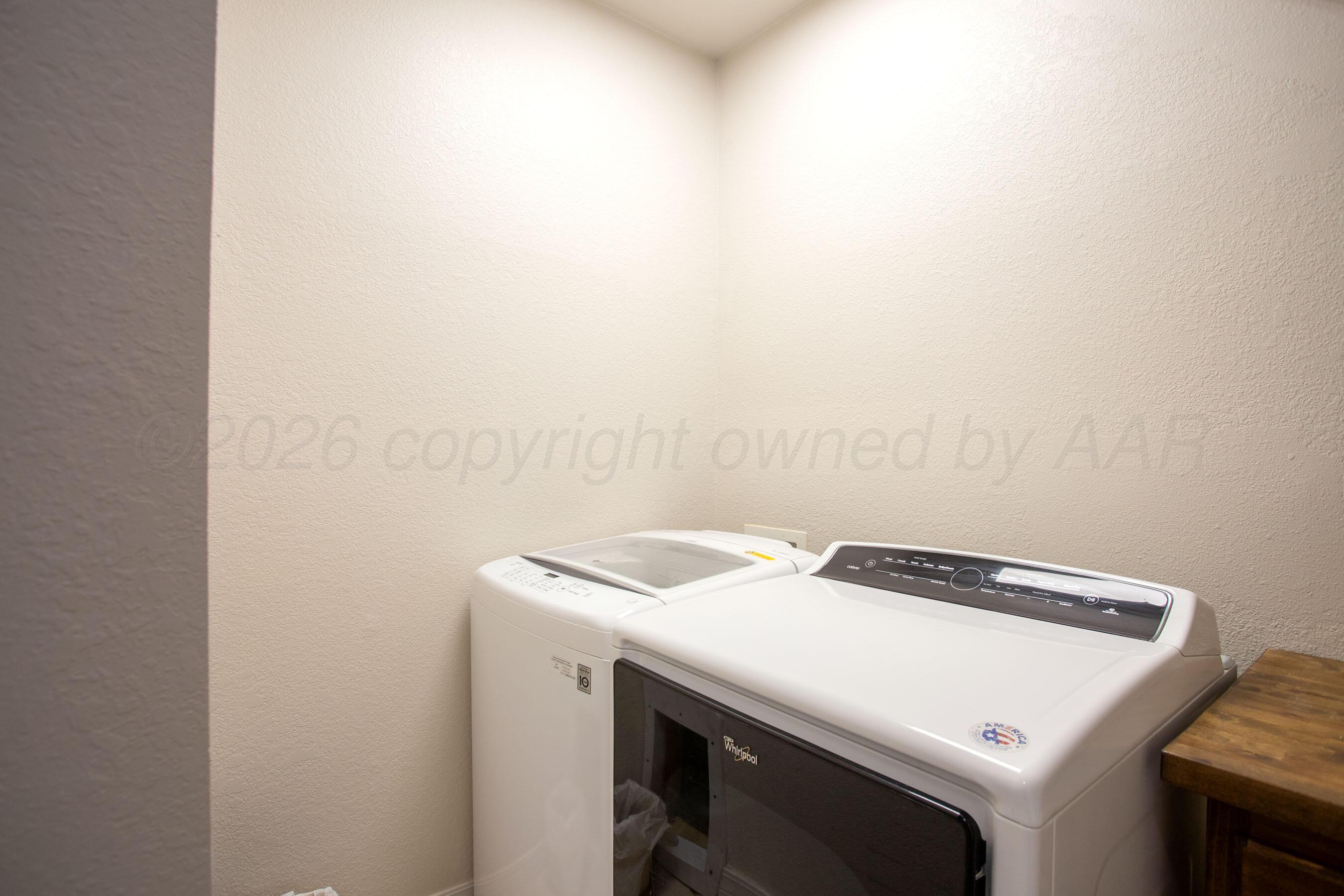 70 Stonebridge Gate Road Amarillo, TX 79124 - Photo 30 of 52 Laundry area