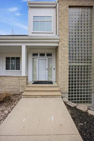 $995,000 | 5027 Rose Creek Parkway South, Fargo, ND 58104