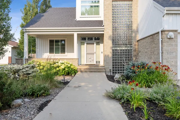 $995,000 | 5027 Rose Creek Parkway South, Fargo, ND 58104