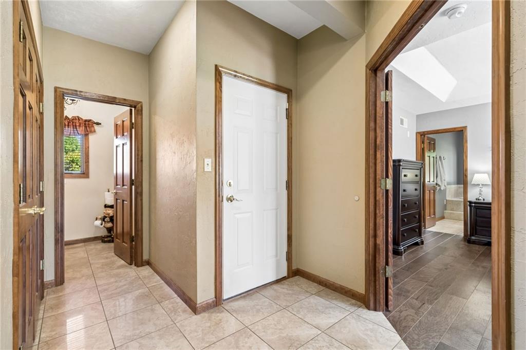 12288 Carmichael Circle Irwin, PA 15642 - Photo 21 of 49