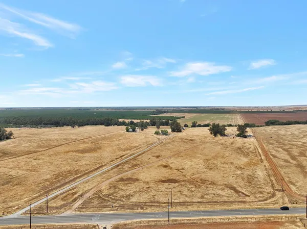 $899,900 | 2756 Spenceville Road, Wheatland, CA 95692