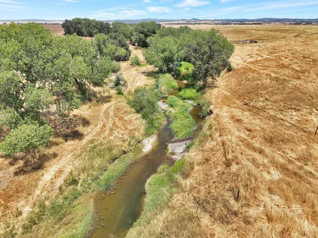 $899,900 | 2756 Spenceville Road, Wheatland, CA 95692
