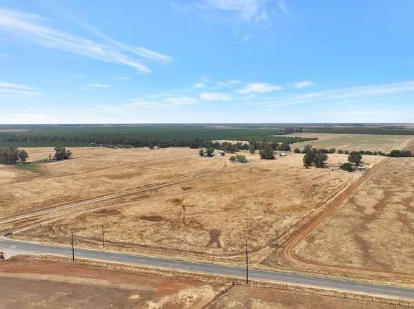 $899,900 | 2756 Spenceville Road, Wheatland, CA 95692