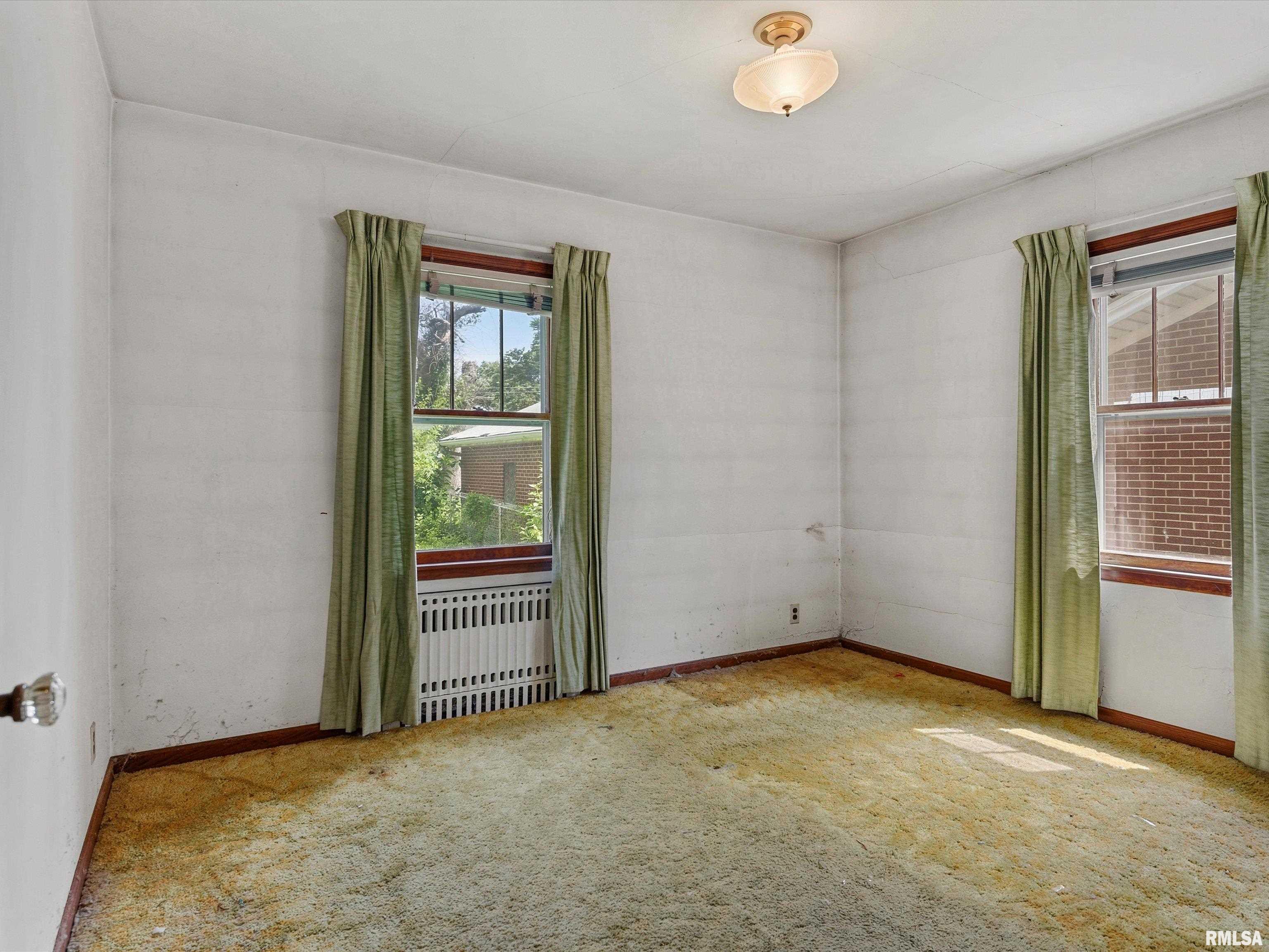 609 Wood Avenue Springfield, IL 62702 - Photo 13 of 30