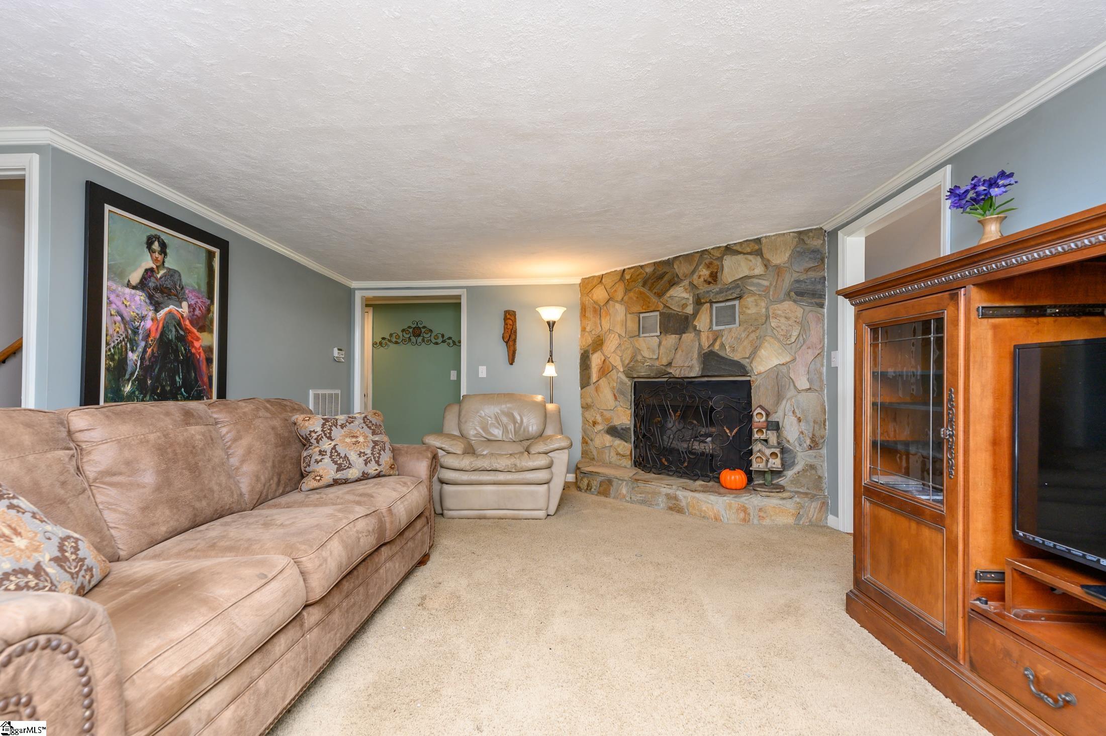 100 Ben Hurt Road Lyman, SC 29365 - Photo 11 of 27