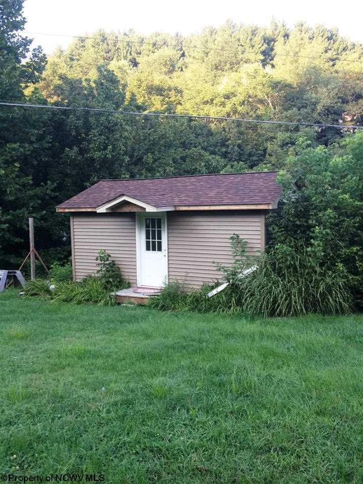 12425 Clay Road Newton, WV 25266 - Photo 15 of 20 Gallery Image 15