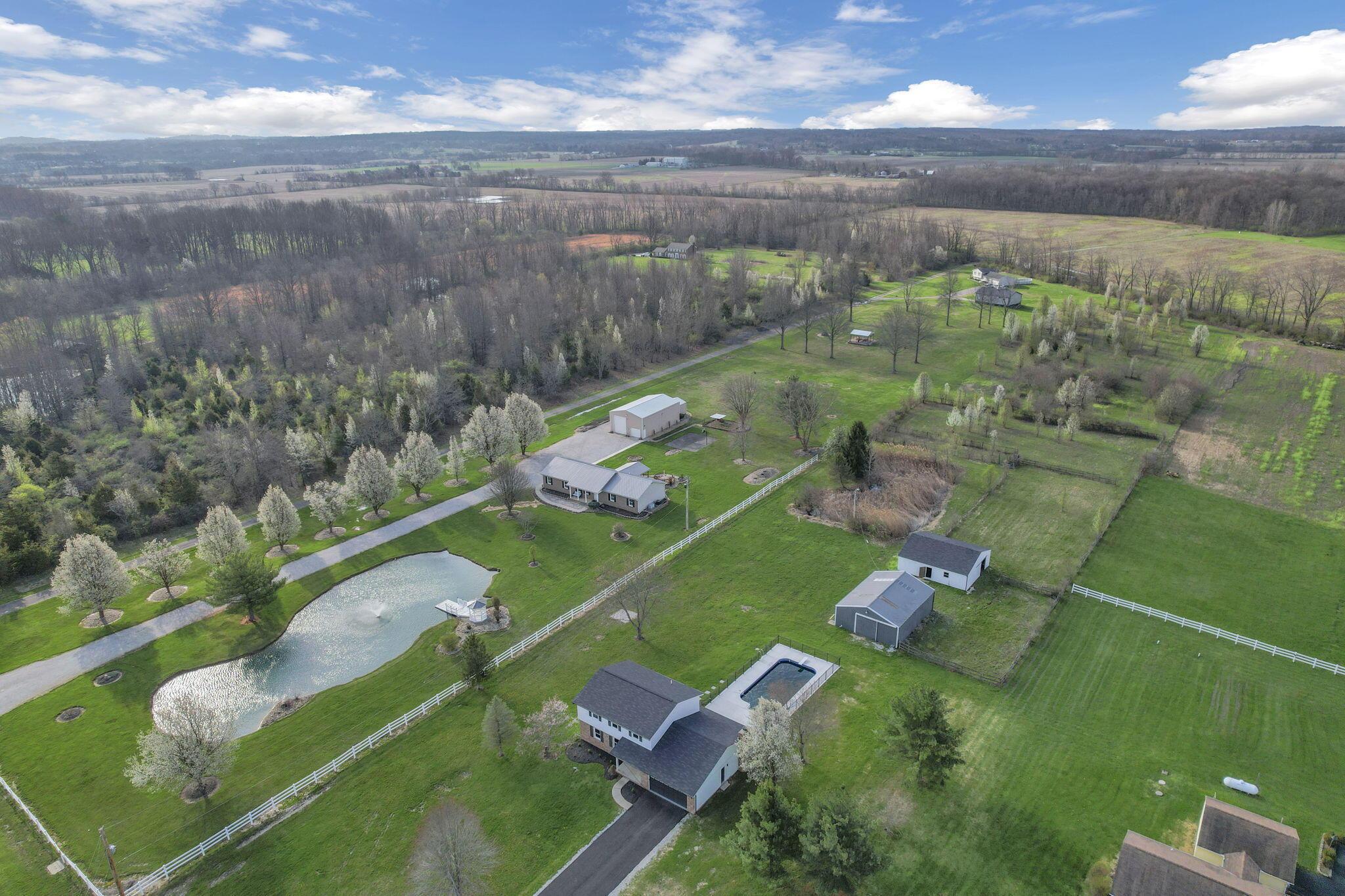 5273 Hayes Road Groveport, OH 43125 - Photo 87 of 89 28-web-or-mls-DJI_0169