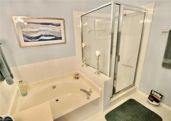 $274,900 | 22975 Lone Oak Drive, Estero, FL 33928