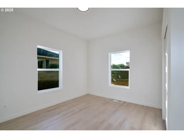 $699,000 | 5055 South Ridge Drive, Bay City, OR 97107