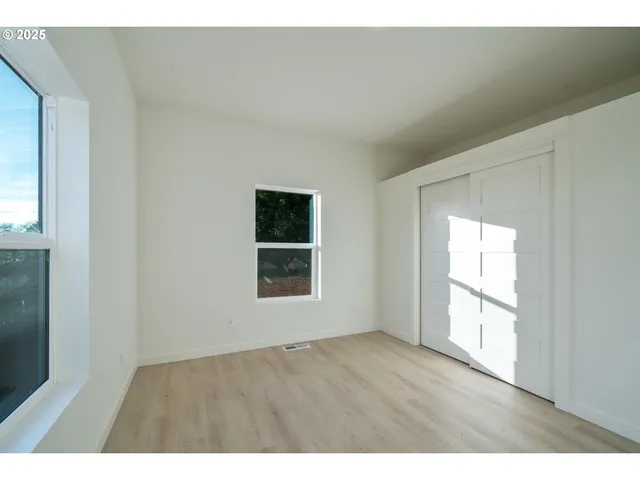 $699,000 | 5055 South Ridge Drive, Bay City, OR 97107